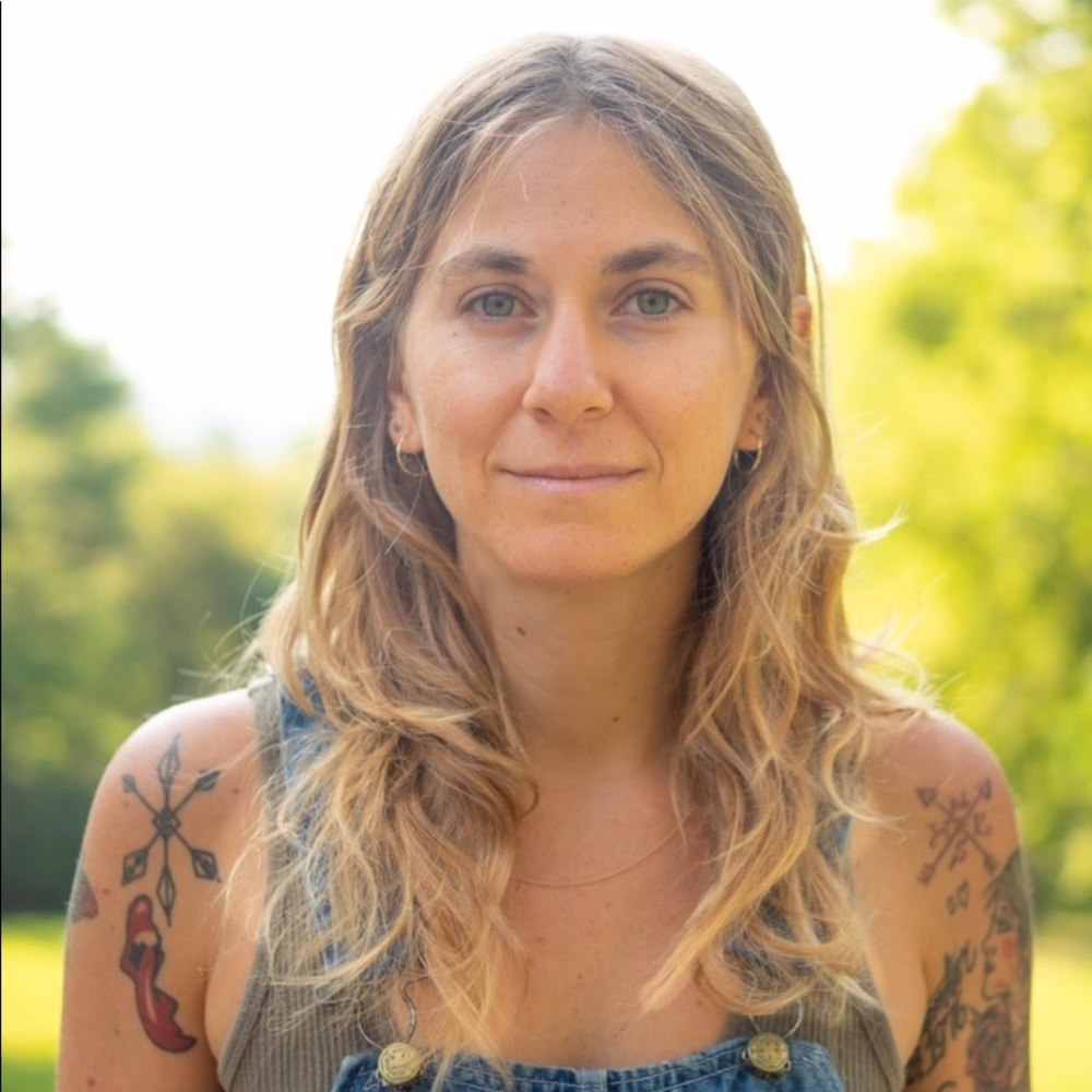 Meet your Posher, Gina